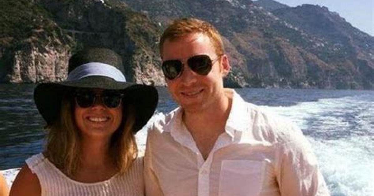 Kelly Cass and Her Long Time Boyfriend Charlie Hoppesch Who Were Dating from 2012 Finally Got Married on 2017!