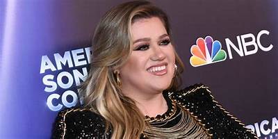 Kelly Clarkson Confirms Her Long-Awaited ‘Divorce Album’ Is on the Way