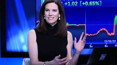 Kelly Evans Net Worth - Wiki, Age, Weight and Height, Relationships, Family, and More