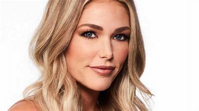 Kelsey Weier Height, Weight, Net Worth, Age, Birthday, Wikipedia, Who, Nationality, Biography