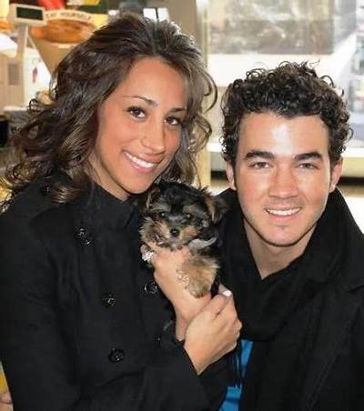 Kevin Jonas Pets - Celebrity Pets