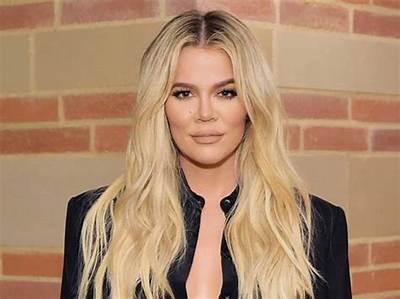 Khloe Kardashian Height, Weight, Net Worth, Age, Birthday, Wikipedia, Who, Nationality, Biography