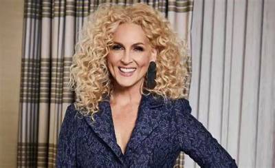 Kimberly Schlapman Bio (Wiki)