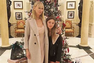 Kimberly Stewart Shares Sweet Photo Celebrating Christmas with Her and Benicio Del Toro’s Daughter