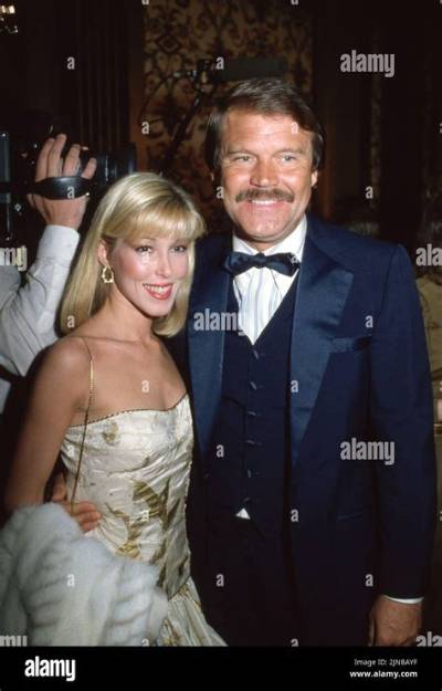 Kimberly Woolen; Wife of Glen Campbell! Here Are Details About Her Relationship with Her Husband, and Her Children