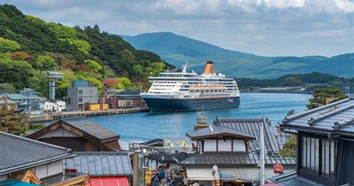 Kochi Cruise: Best Cruises to Kochi Japan