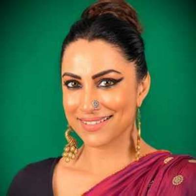 Kranti Redkar Height, Weight, Net Worth, Age, Birthday, Wikipedia, Who, Nationality, Biography