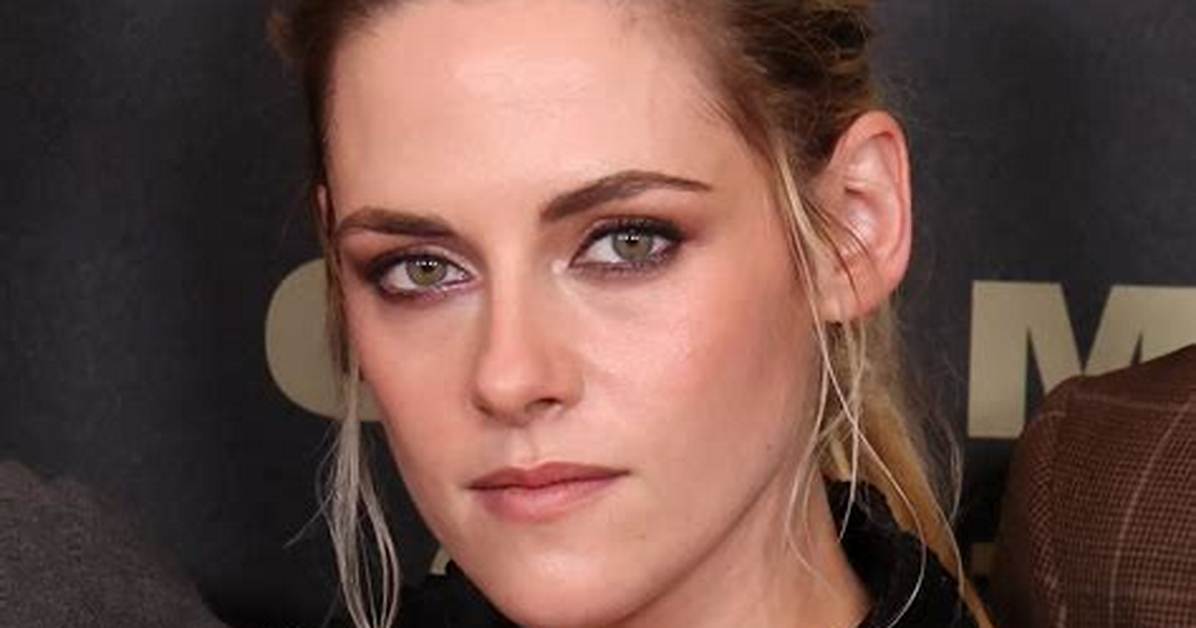 Kristen Stewart to Star as Author and Activist Susan Sontag in New Biopic