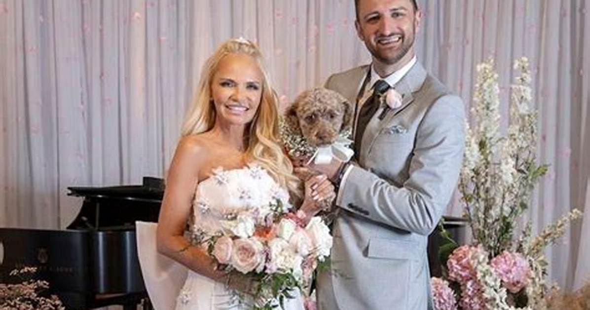 Kristin Chenoweth and Josh Bryant Got Married in Dallas over the Weekend