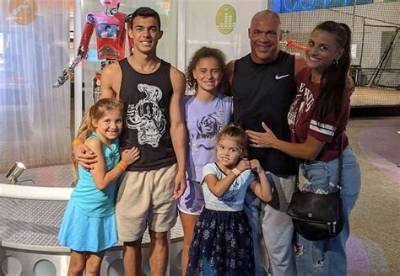 Kurt Angle - Age, Family, Bio