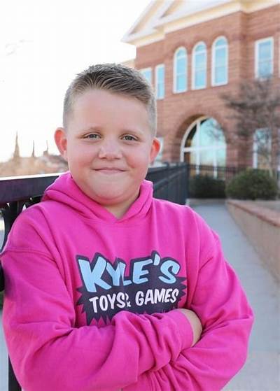 Kyle Olinselot - Age, Family, Bio