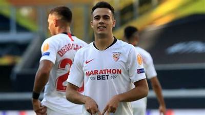 La Liga Football Star Sergio Reguilon and His Girlfriend Marta Diaz Relationship Status
