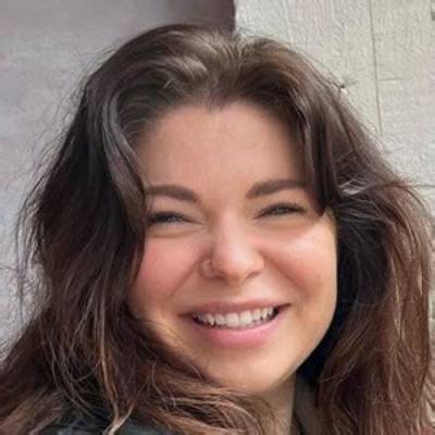 Laetitia De Carufel - Age, Family, Bio