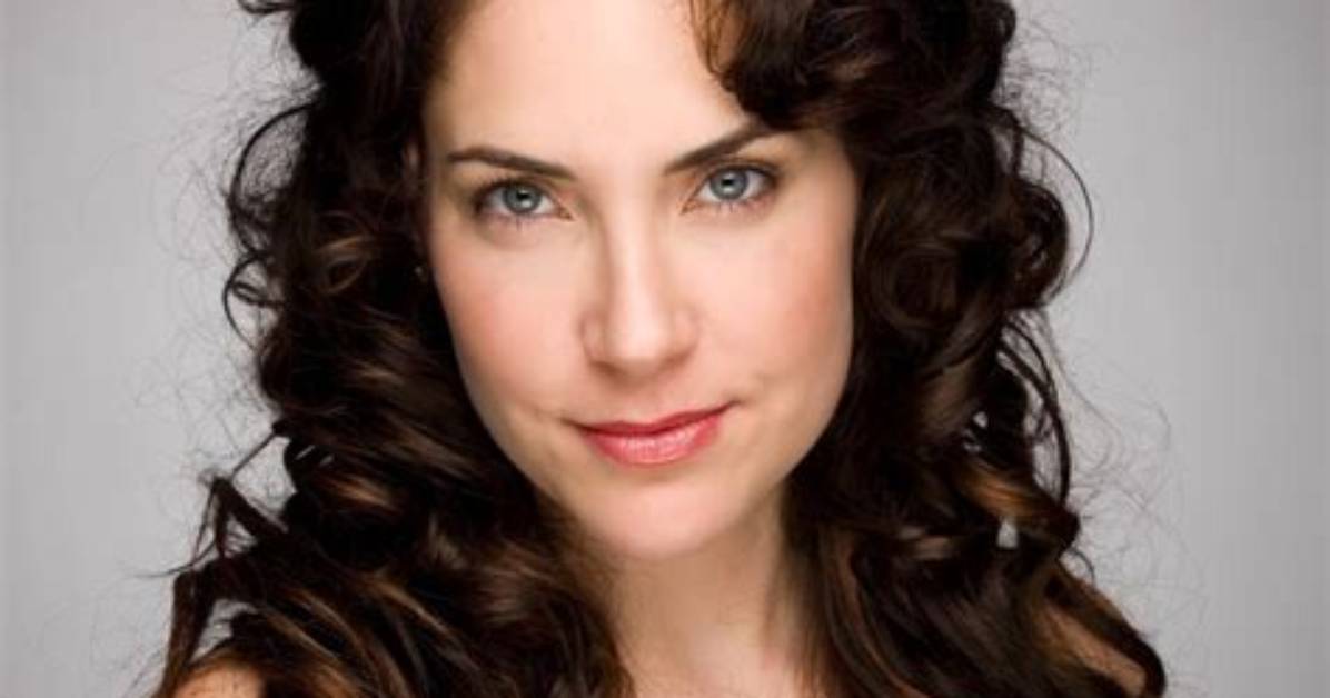 Lahna Turner Bio (Wiki)