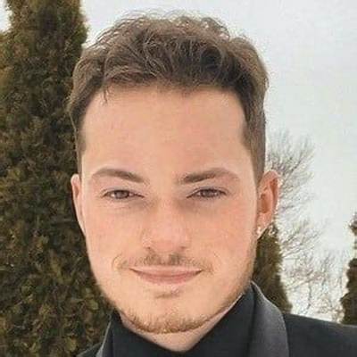 Lance Stewart - Age, Family, Bio