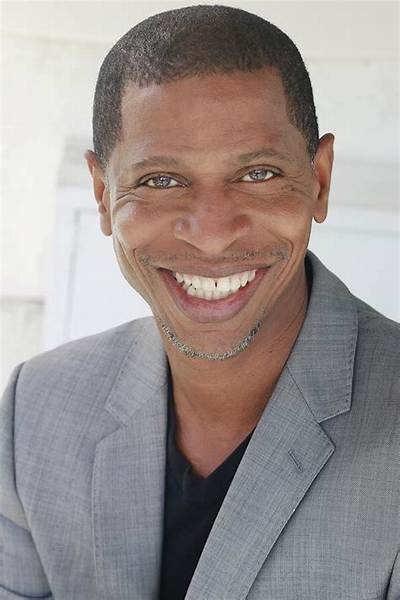 Larry B. Scott - Age, Family, Bio