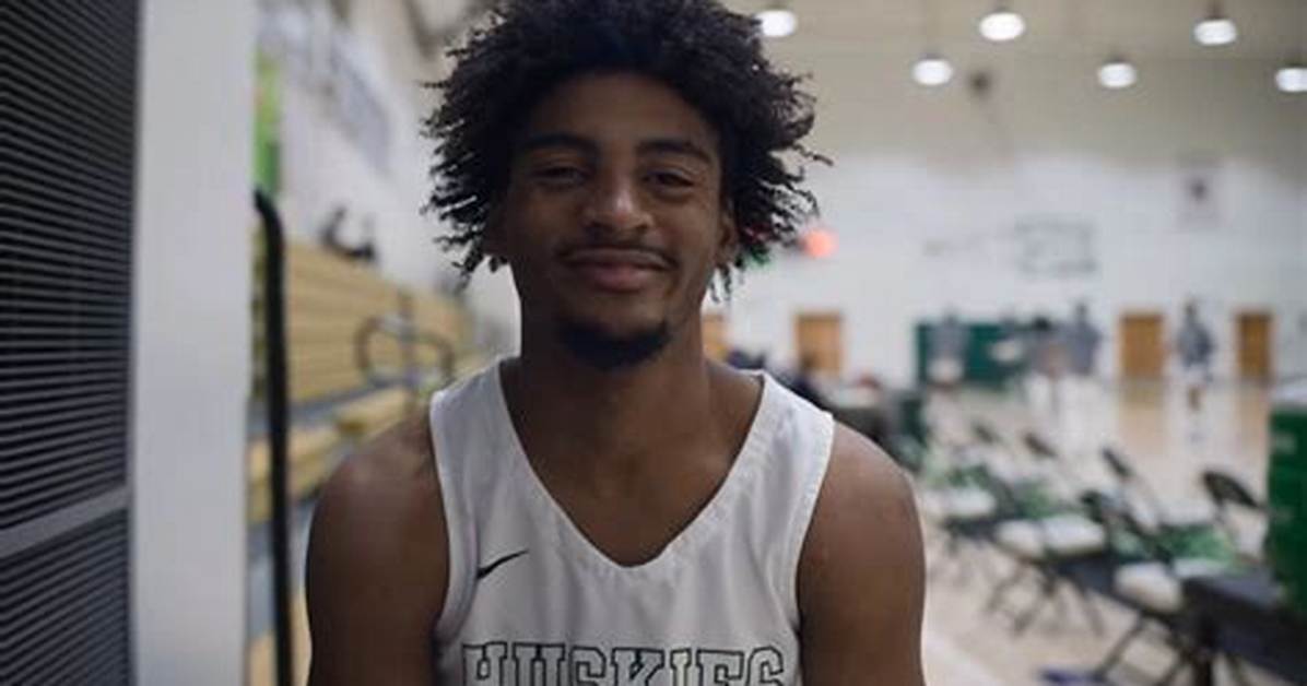 Last Chance U Damani Whitlock Dad Major Whitlock Is from Irvine