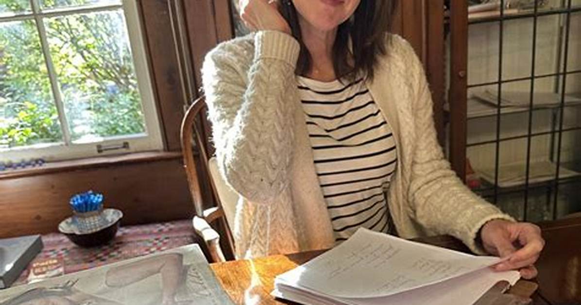 Laura Calder - Age, Family, Bio