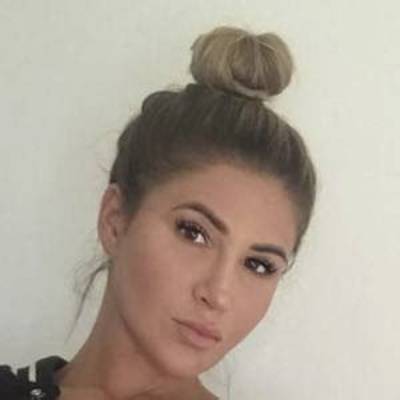Lauren Pisciotta - Age, Family, Bio