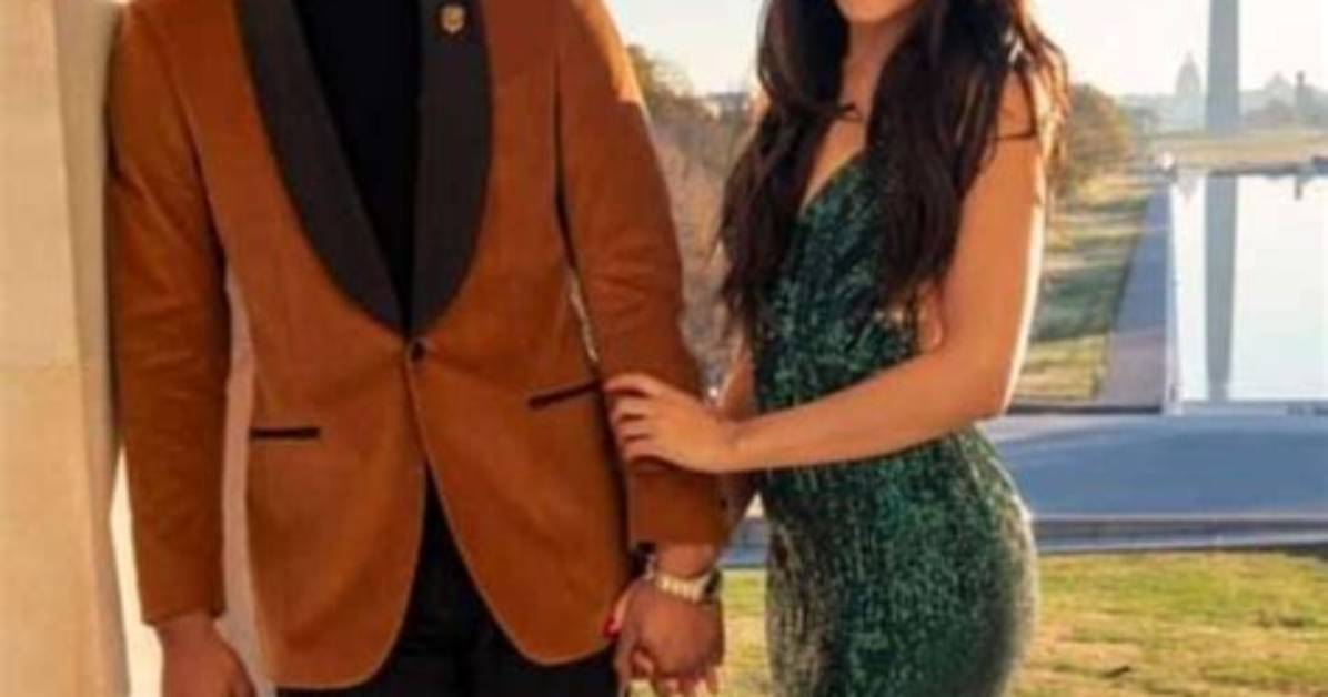 Lawrence Jones Is Not Married to a Wife. Dating Girlfriend: Sydney.