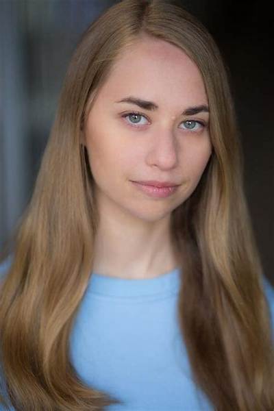 Leah Greenhaus - Age, Family, Bio