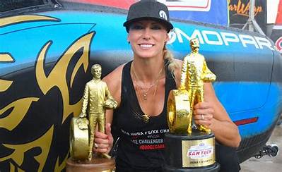 Leah Pritchett - Age, Family, Bio