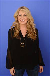 Lee Ann Womack Net Worth - Wiki, Age, Weight and Height, Relationships, Family, and More