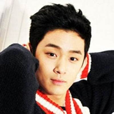 Lee Jae-Jin - Age, Family, Bio