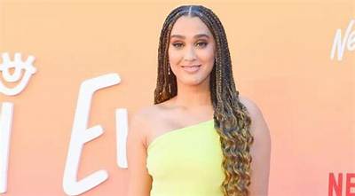 Lee Rodriguez Net Worth - Wiki, Age, Weight and Height, Relationships, Family, and More