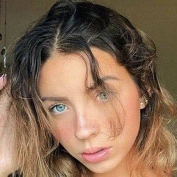 Leilianna Solis Height, Weight, Net Worth, Age, Wiki, Who, Instagram, Biography