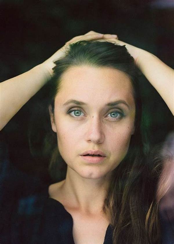 Lena Kalisch Height, Weight, Net Worth, Age, Wiki, Who, Instagram, Biography
