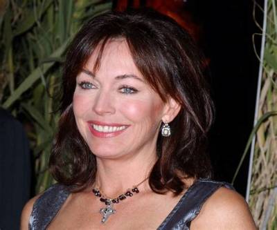 Lesley-Anne Down - Age, Family, Bio