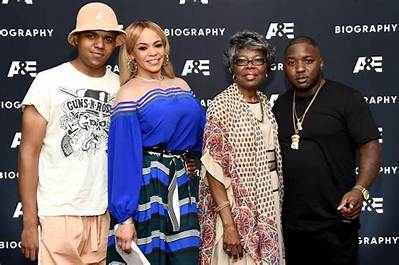 Lil Cease - Age, Family, Bio