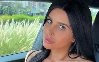 Lily Adrianne - Age, Family, Bio