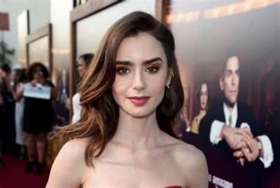Lily Collins - Age, Family, Bio