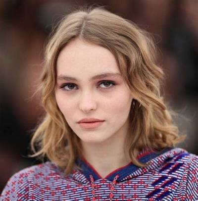 Lily-Rose Depp Net Worth, Age, Boyfriend, Family, Biography & More