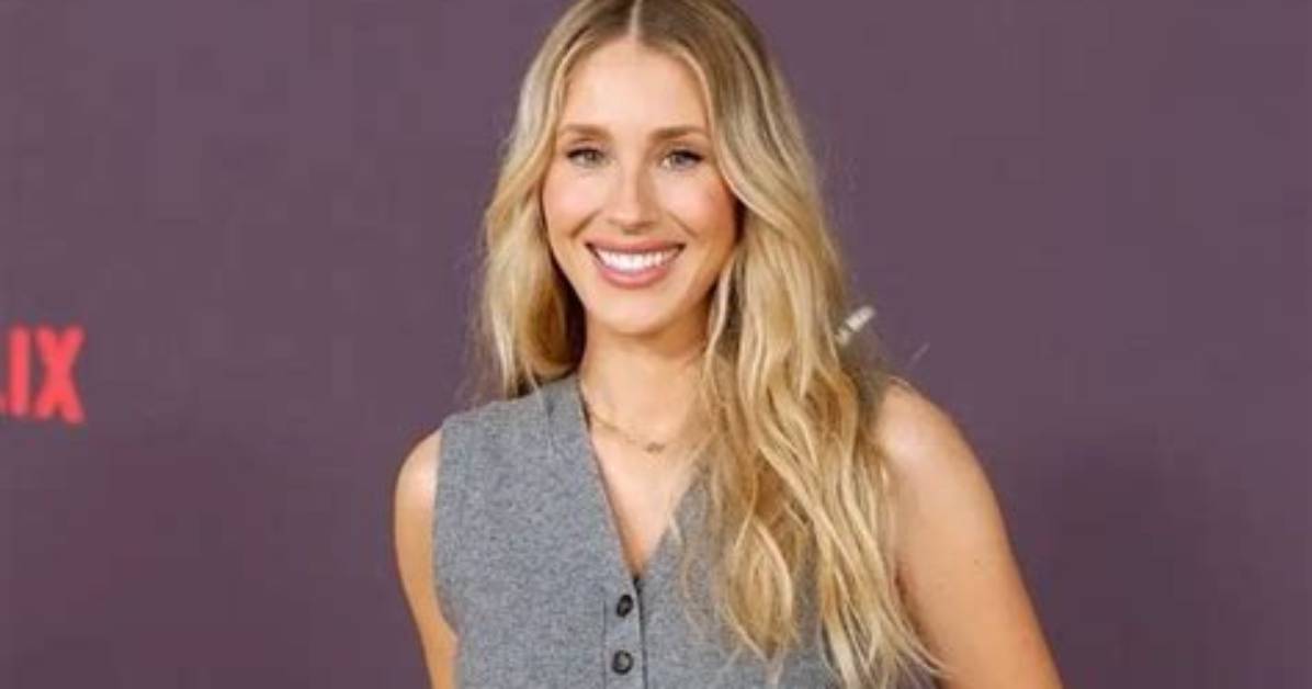 Lisa Gilroy - Age, Family, Bio