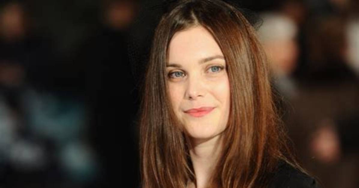 Liz White Net Worth - Wiki, Age, Weight and Height, Relationships, Family, and More