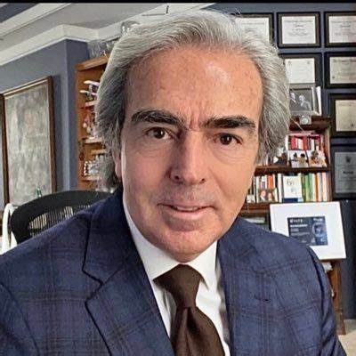 Lorenzo Lazo Height, Weight, Net Worth, Age, Birthday, Wikipedia, Who, Instagram, Biography