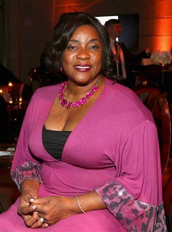 Loretta Devine Height, Weight, Net Worth, Age, Birthday, Wikipedia, Who, Instagram, Biography