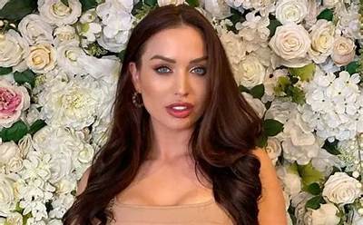 Lucinda Nicholas Height, Weight, Net Worth, Age, Birthday, Wikipedia, Who, Instagram, Biography