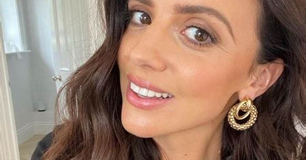 Lucy Mecklenburgh Bio (Wiki)