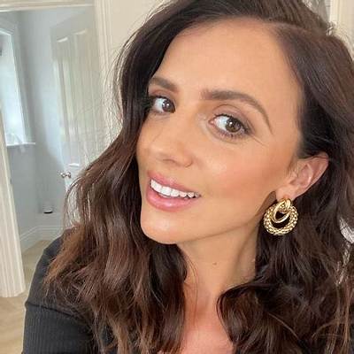 Lucy Mecklenburgh Bio (Wiki)