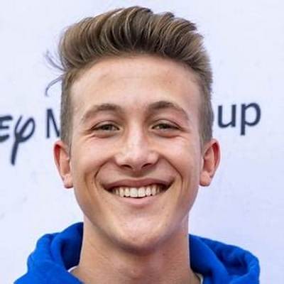 Luke Mullen - Age, Family, Bio