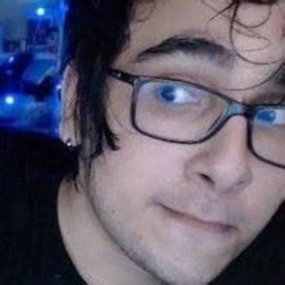 Luuy - Age, Family, Bio