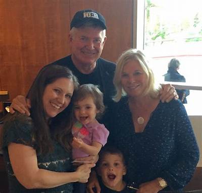 Mack Brown - Age, Family, Bio