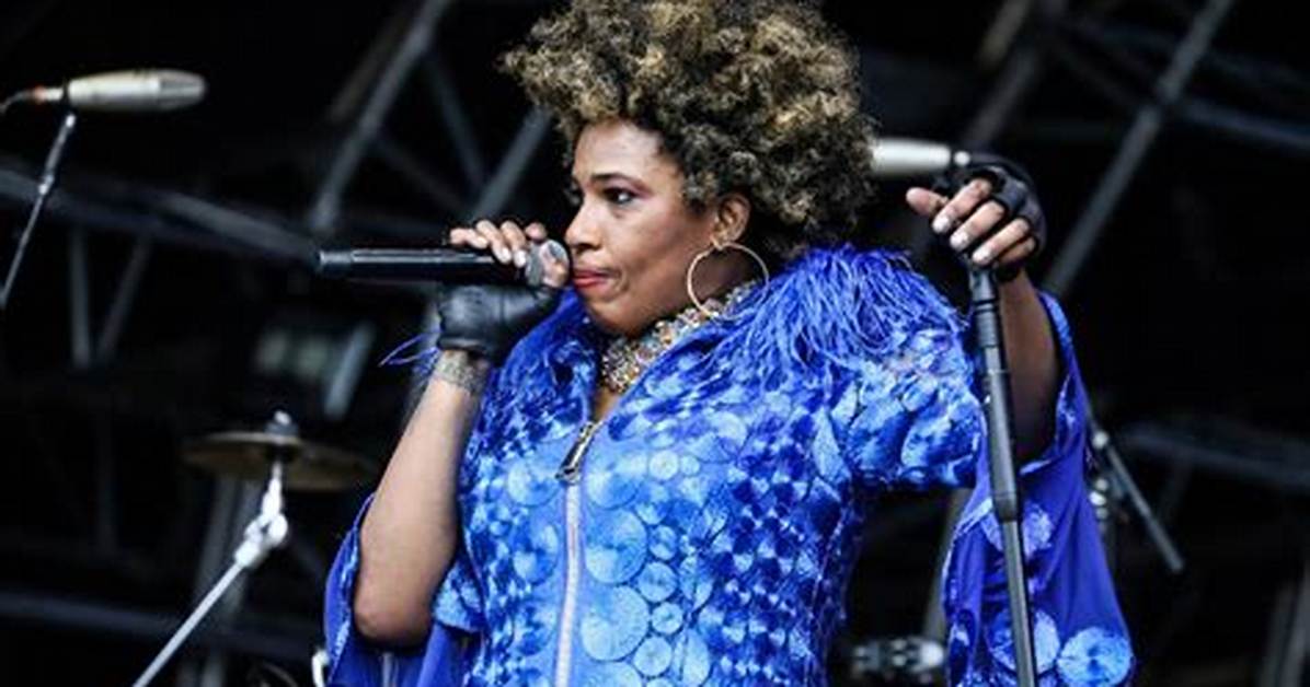 Macy Gray Is a Transphobe Too, Commiserates with Piers Morgan