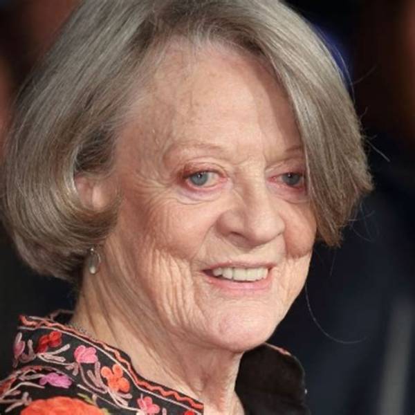 Maggie Smith Bio (Wiki)