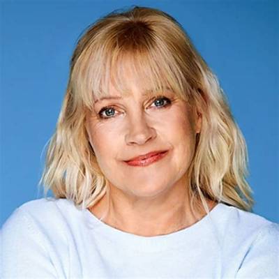 Malandra Burrows Bio (Wiki)