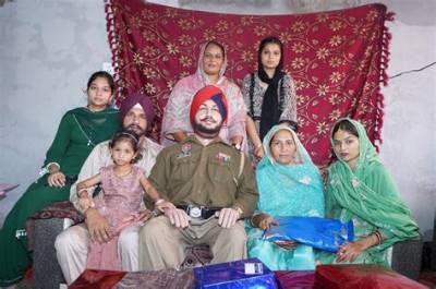 Malkit Singh - Age, Family, Bio